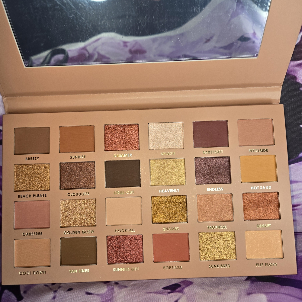 Ciate Brown and Gold Eyeshadow Palette with Luxurious Textures